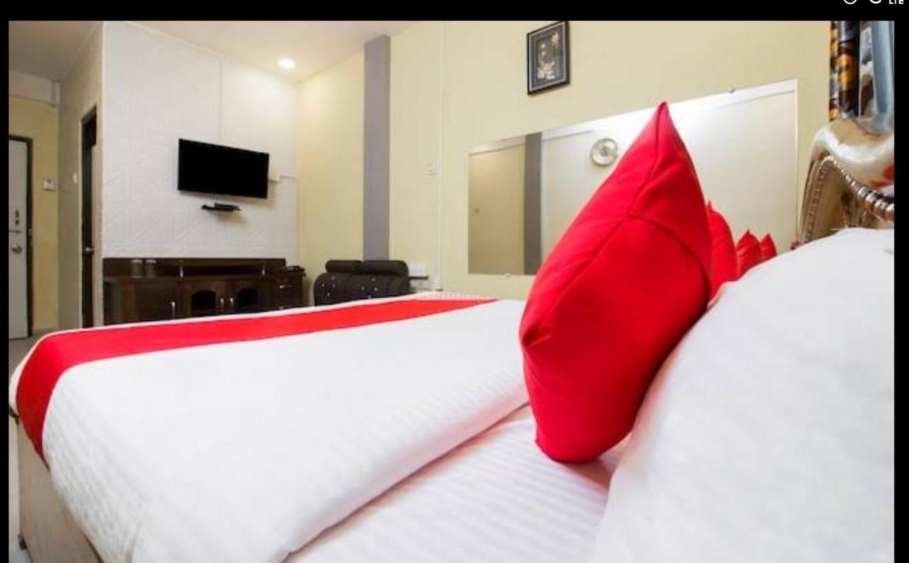 Hotel Swaraj Logde 潘韦尔 外观 照片